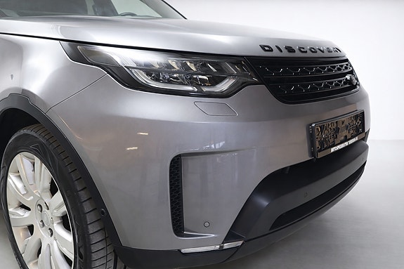Land Rover Discovery 2 of 5
