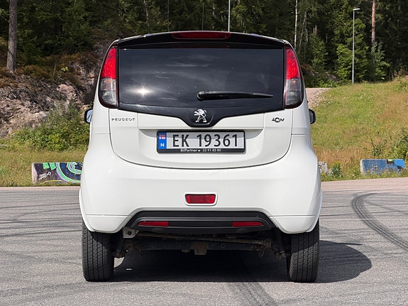 Peugeot iOn 5 of 5