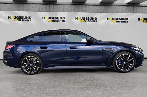 BMW i4 6 of 19
