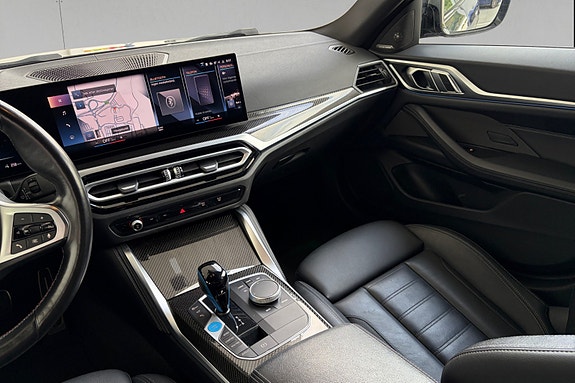 BMW i4 14 of 19