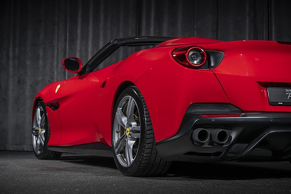 Ferrari Portofino 13 of 30