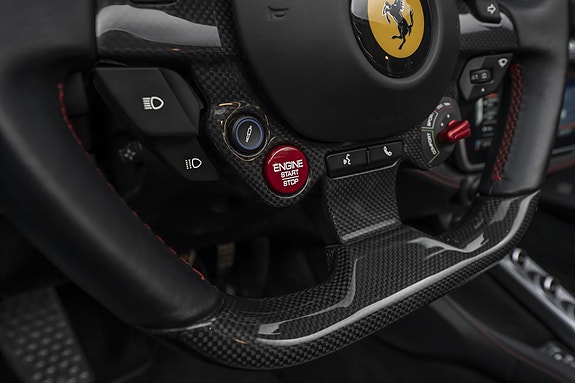 Ferrari Portofino 20 of 30