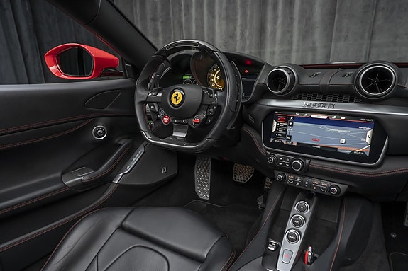 Ferrari Portofino 15 of 30