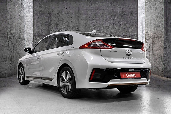 Hyundai IONIQ 4 of 5