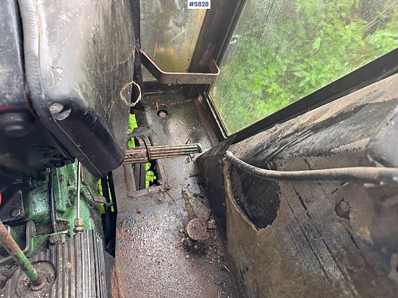 John Deere 1630 m/ frontlaster. 19 of 30