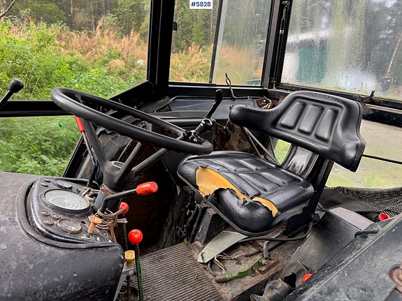 John Deere 1630 m/ frontlaster. 16 of 30