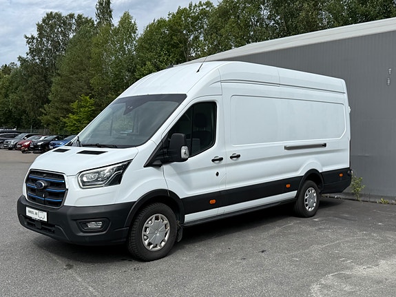 Ford Transit 4 of 19