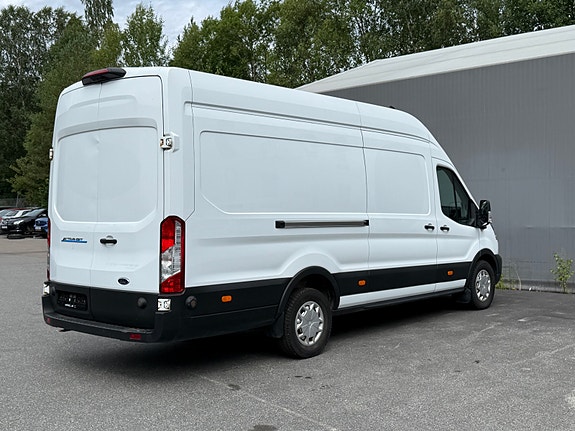 Ford Transit 7 of 19