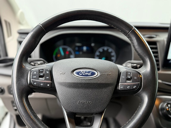 Ford Transit 14 of 19