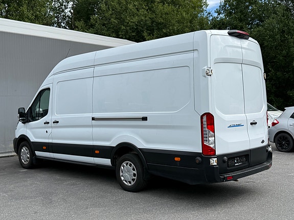 Ford Transit 6 of 19