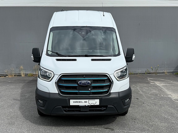 Ford Transit 2 of 19