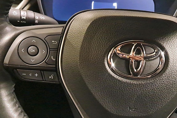 Toyota Corolla Cross 29 of 30