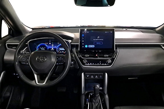 Toyota Corolla Cross 10 of 30