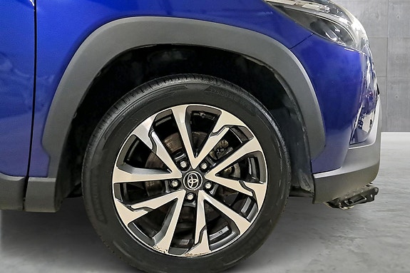 Toyota Corolla Cross 21 of 30