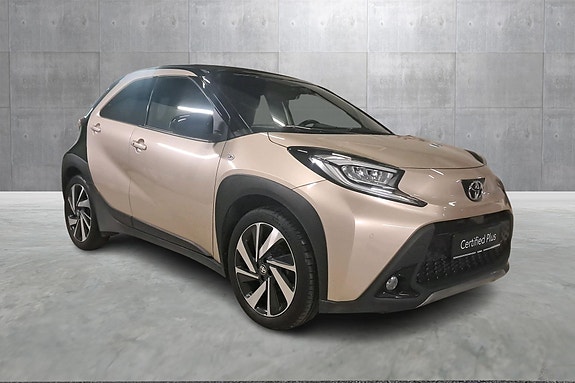 Toyota Aygo X 7 of 30