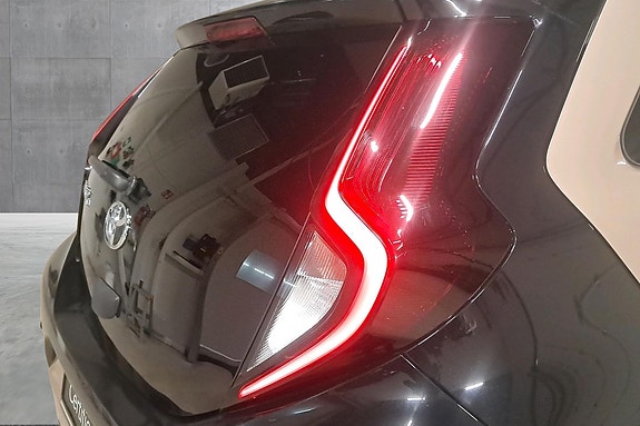 Toyota Aygo X 25 of 30