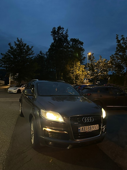 Audi Q7 23 of 28