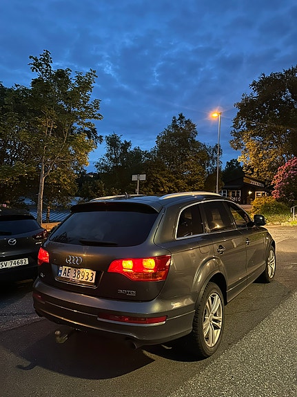 Audi Q7 28 of 28