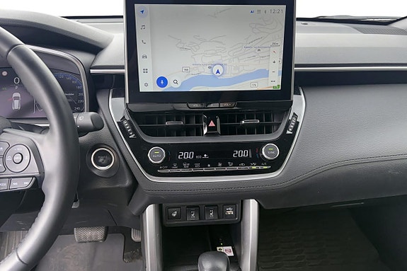Toyota Corolla Cross 6 of 11