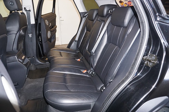 Land Rover Range Rover Evoque 26 of 30