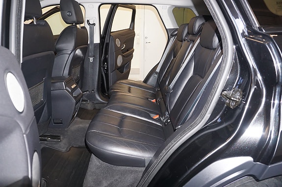 Land Rover Range Rover Evoque 25 of 30