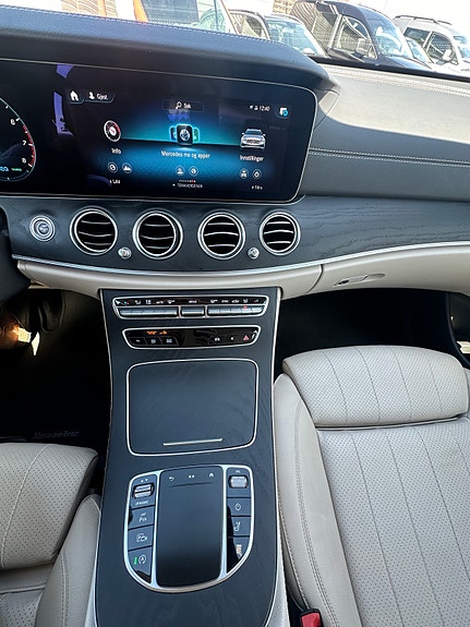 Mercedes-Benz E-Klasse 20 of 24