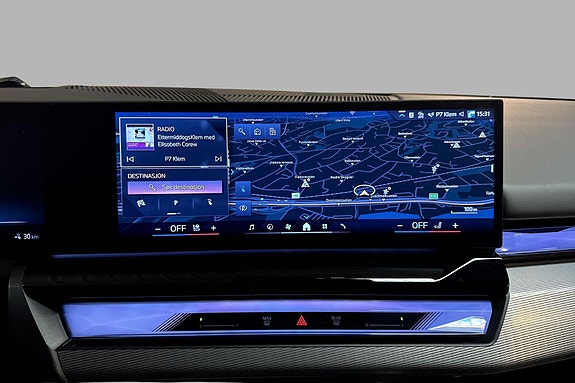BMW i5 10 of 16
