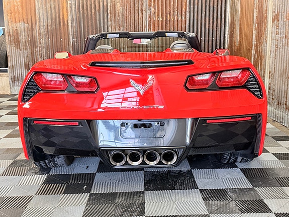 Chevrolet Corvette 15 of 30