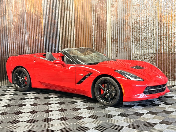 Chevrolet Corvette 2 of 30