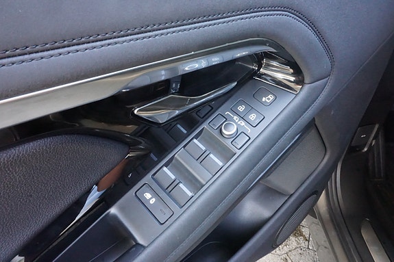 Land Rover Range Rover Evoque 10 of 20