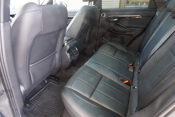 Land Rover Range Rover Evoque 9 of 20