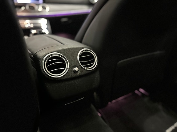 Mercedes-Benz E-Klasse 20 of 30