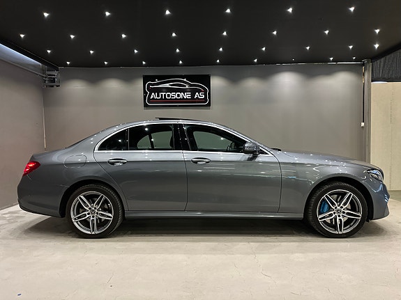 Mercedes-Benz E-Klasse 5 of 30