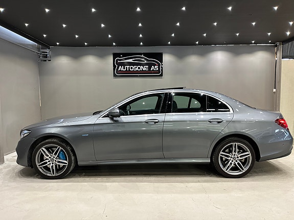 Mercedes-Benz E-Klasse 6 of 30