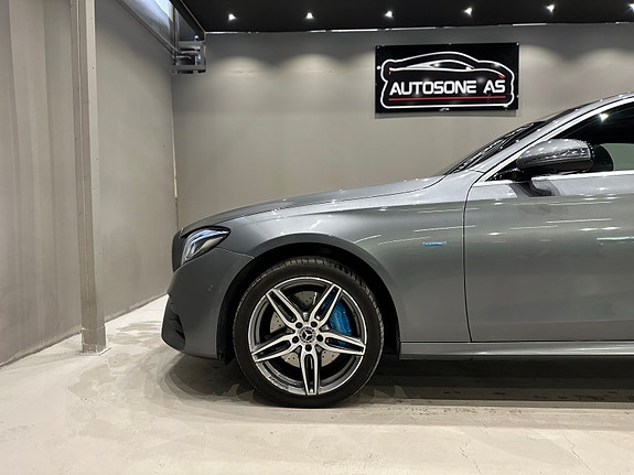 Mercedes-Benz E-Klasse 12 of 30