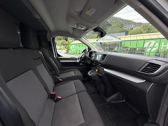 Opel Vivaro 9 of 23