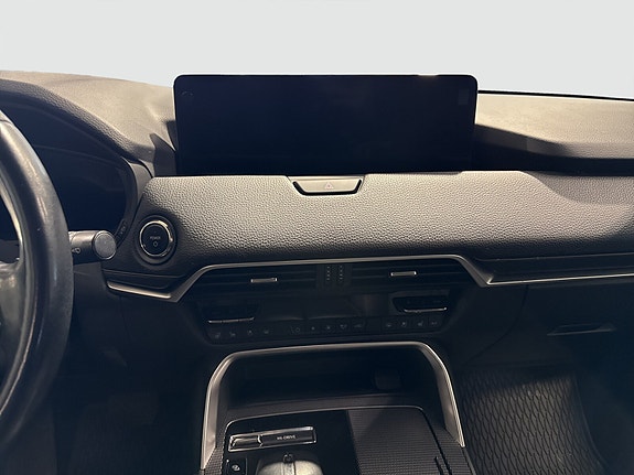 Mazda CX-60 9 of 17