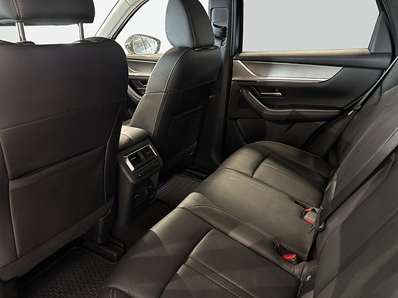 Mazda CX-60 12 of 17