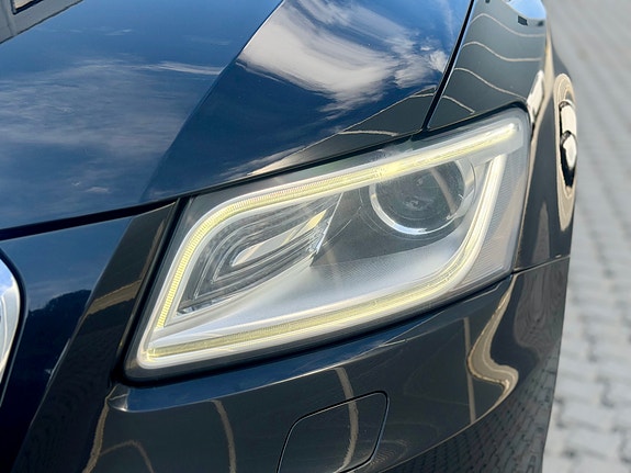 Audi Q5 6 of 30