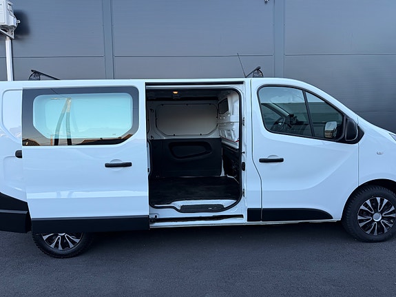 Renault Trafic 8 of 24
