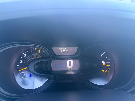 Renault Trafic 23 of 24