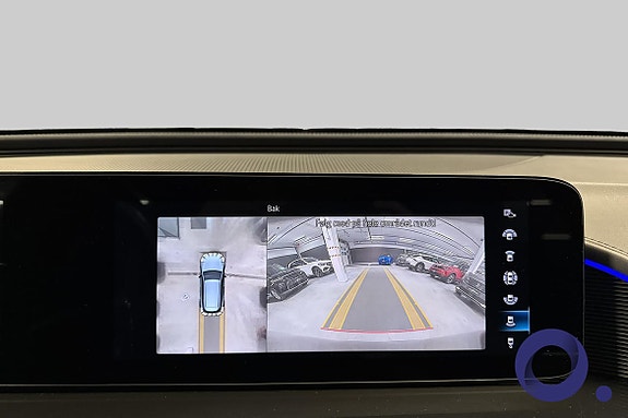 Mercedes-Benz EQC400 21 of 21