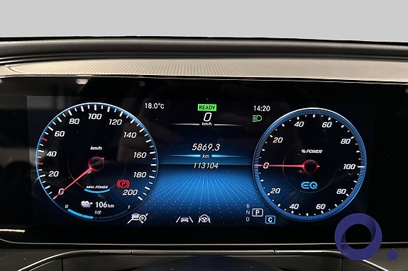 Mercedes-Benz EQC400 17 of 21
