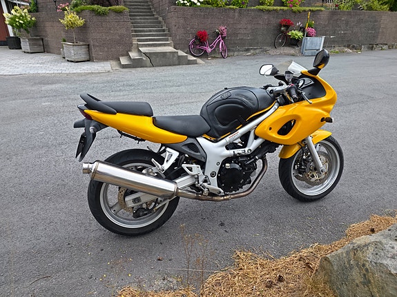 Suzuki SV 650 S 2 of 10