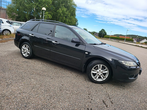 Mazda 6 4 of 5