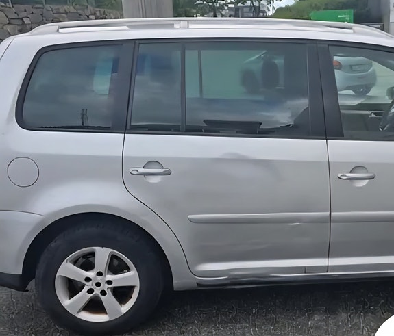 Volkswagen Touran 18 of 18
