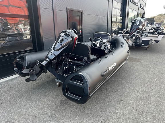 BRIG Falcon 380T Black Edition med orginal 25 HK Evinrude NY PRIS 7 of 10