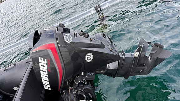 BRIG Falcon 380T Black Edition med orginal 25 HK Evinrude NY PRIS 8 of 10