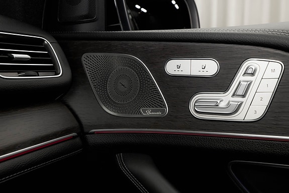 Mercedes-Benz GLE350 de 28 of 30
