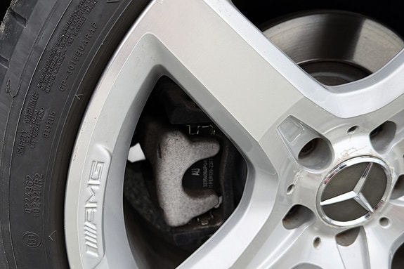 Mercedes-Benz SLK250 18 of 30